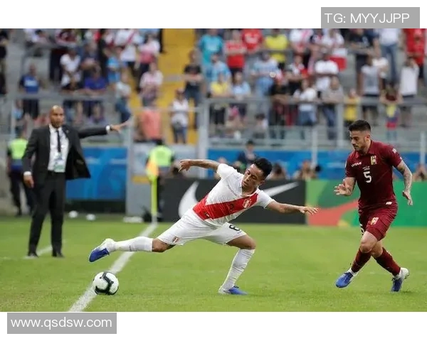 乌拉圭与秘鲁精彩对决集锦回顾球迷不容错过的精彩瞬间